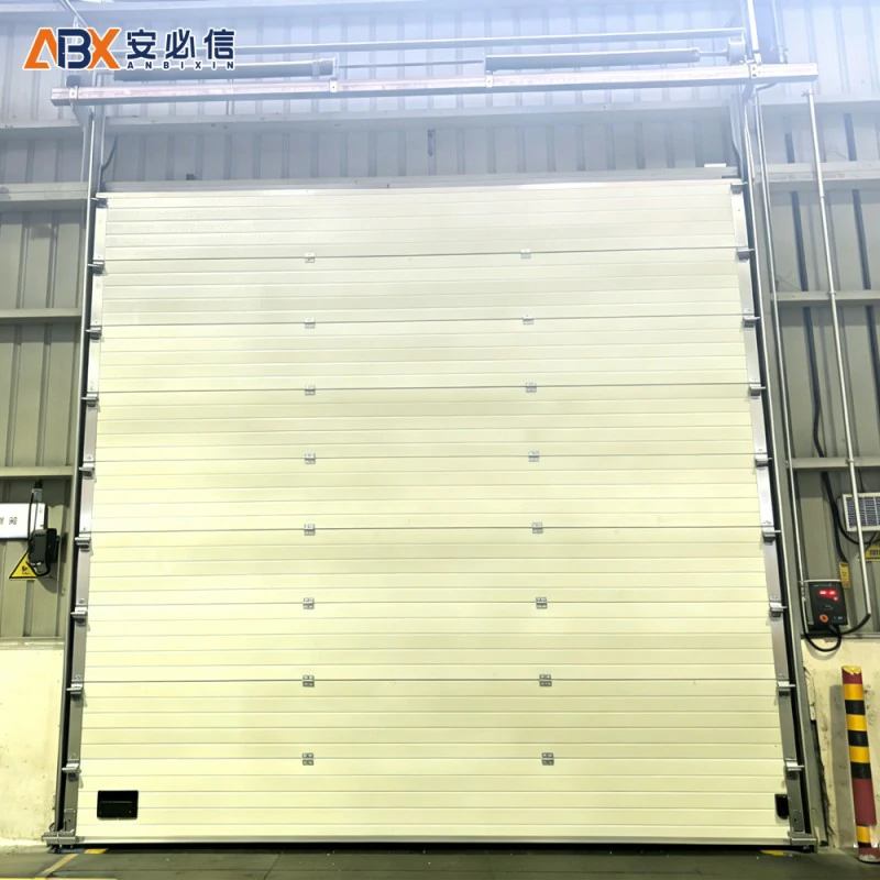 山南市垂直提升门